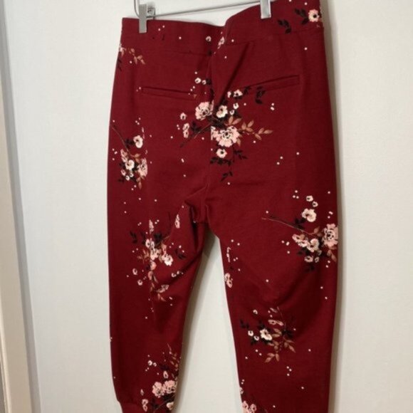 Torrid Women Burgundy All Over Floral Print Trousers Size 00 - Picture 9 of 12
